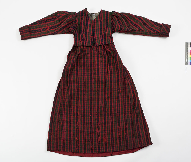 3242 Hard tartan dress (Carsten Flieger) 1.jpg 3242 Hard tartan dress (Carsten Flieger) 1.jpg