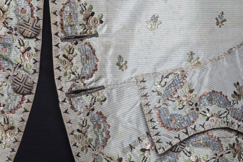 210 Prince Charles waistcoat (Fin Macrae) 1.tif 210 Prince Charles waistcoat (Fin Macrae) 1.tif