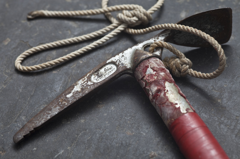 L3764.003 MacInnes ice axe (Fin Macrae) 1.tif L3764.003 MacInnes ice axe (Fin Macrae) 1.tif