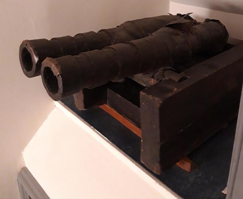 2280 Leather cannon.jpg 2280 Leather cannon.jpg