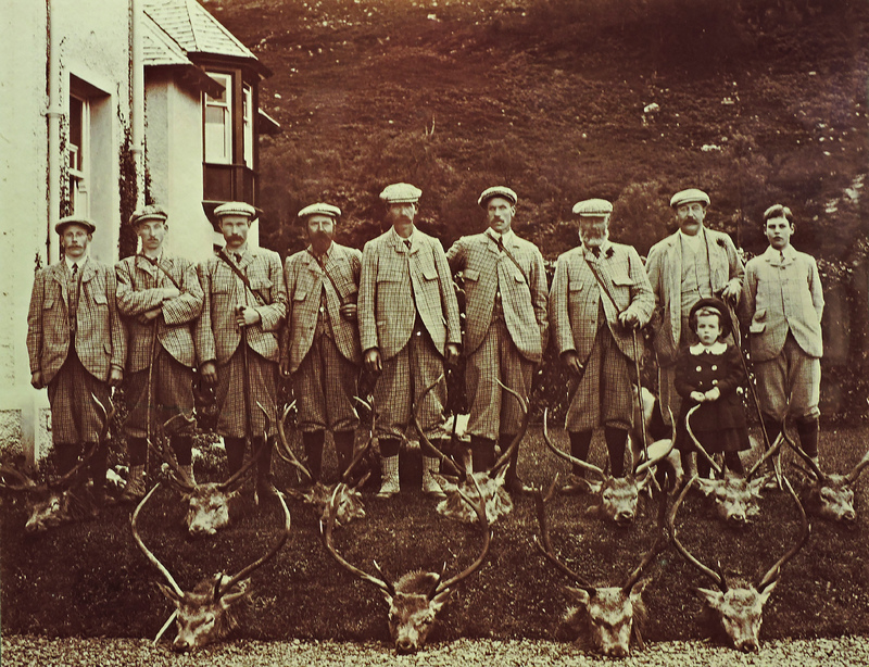 Mamore stalkers.JPG Mamore stalkers.JPG