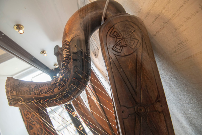 1487 Portalloch harp 2.jpg 1487 Portalloch harp 2.jpg