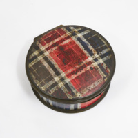 4271 Snuff box (Alex Gillespie 2019) 2.JPG