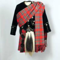 2863 childs Highland outfit c.1860 -front (low res).jpg